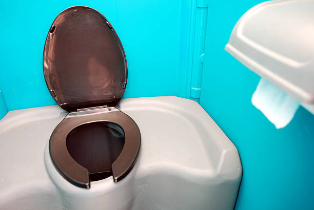 Best Portable toilet rental cost  in Fairbury, NE