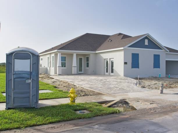 Best Portable bathroom rental  in Fairbury, NE